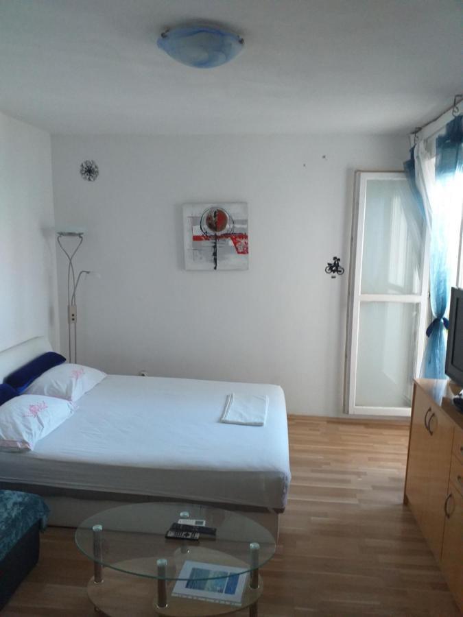 ספליט Studio Apartment Ema מראה חיצוני תמונה