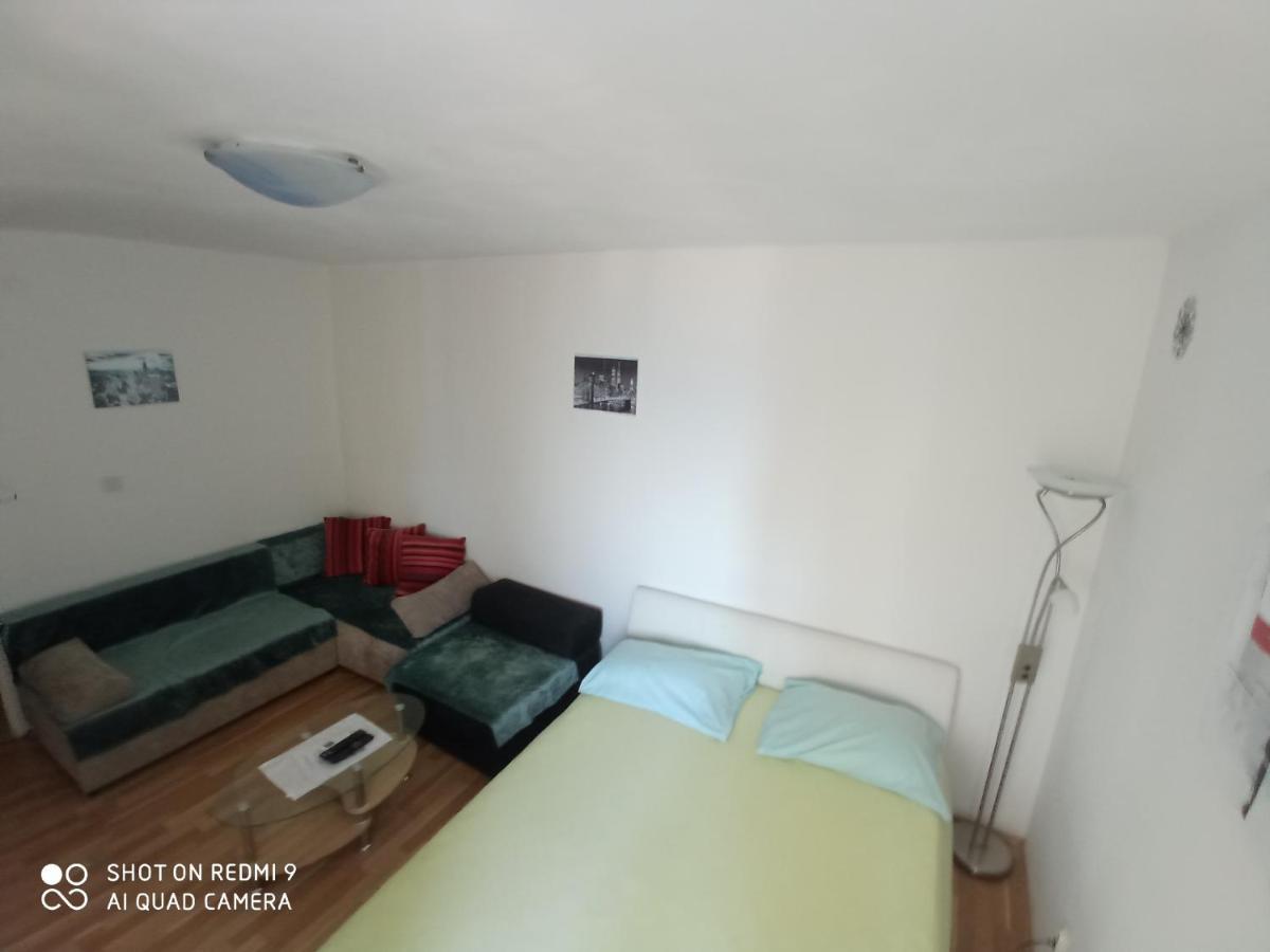 ספליט Studio Apartment Ema מראה חיצוני תמונה